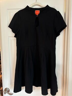 ModCloth Black Short-Sleeve Fit-and-Flare Dress